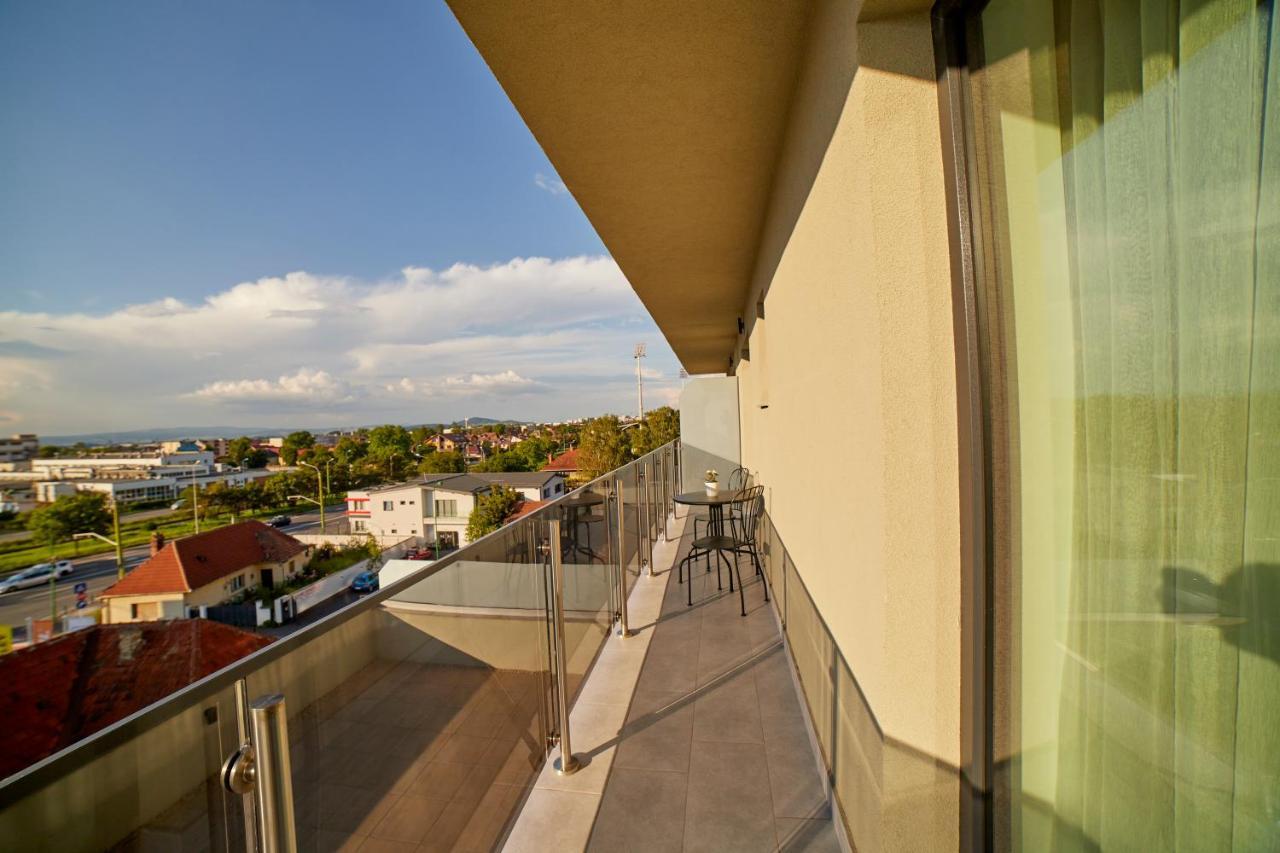 Avram Iancu Apartments Braşov Buitenkant foto