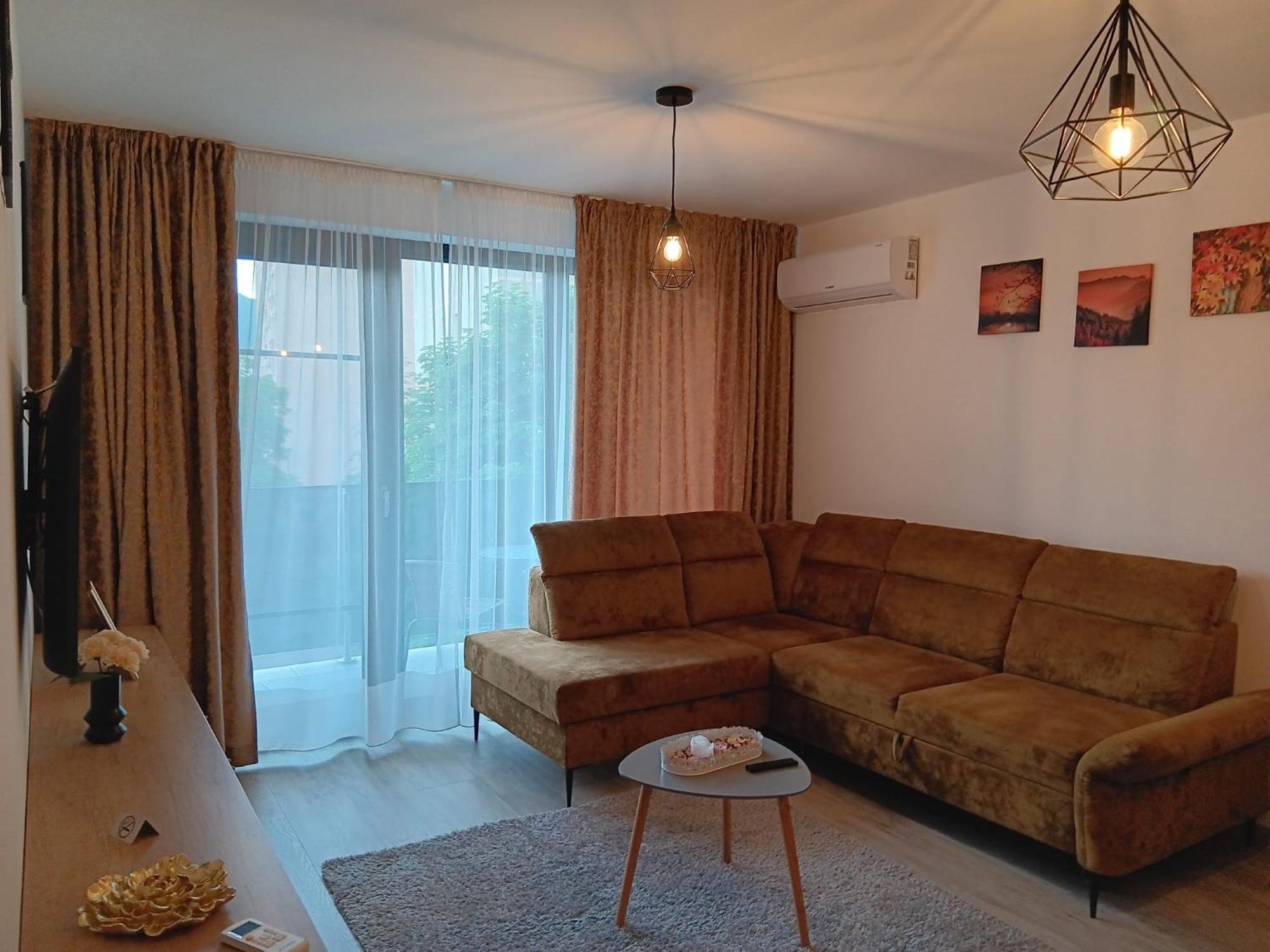 Avram Iancu Apartments Braşov Buitenkant foto